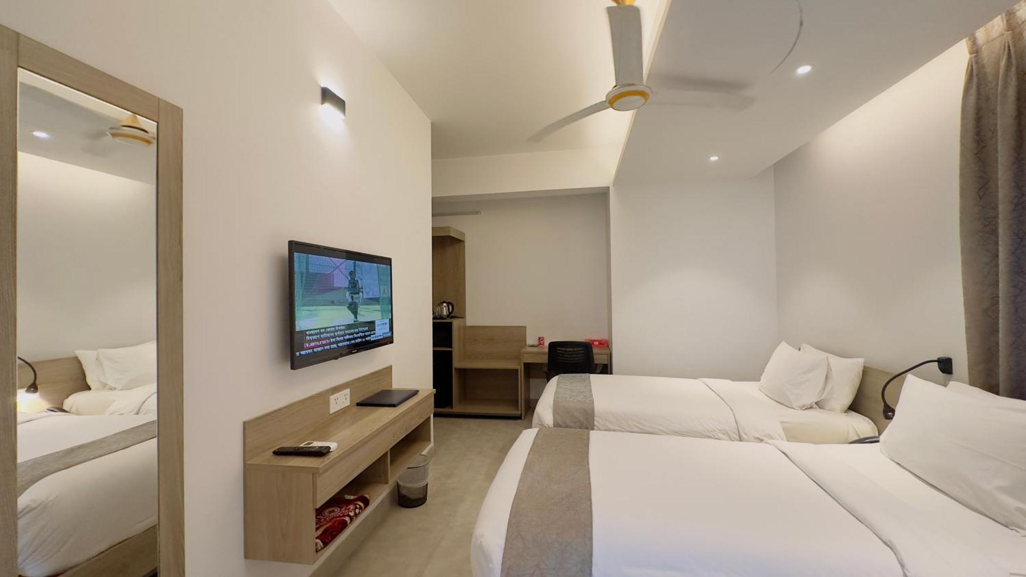 Priyo Nibash Stylish Residential Hotel Dhaka Exteriör bild