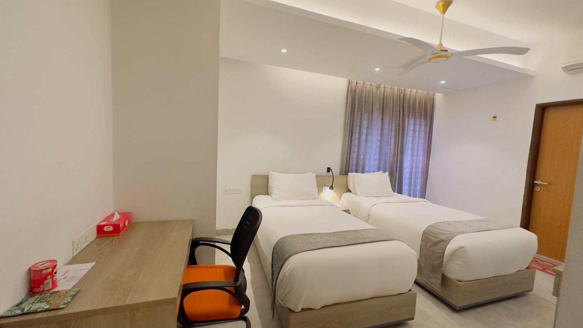Priyo Nibash Stylish Residential Hotel Dhaka Exteriör bild